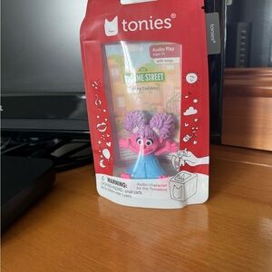 Abby Cadabby Audio Play Figure - Purple and Blue